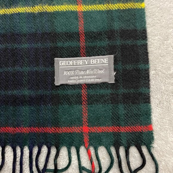 Geoffrey Beene Scarf Pure New Wool Green Tartan Plaid Winter Wrap Unisex - Picture 2 of 6